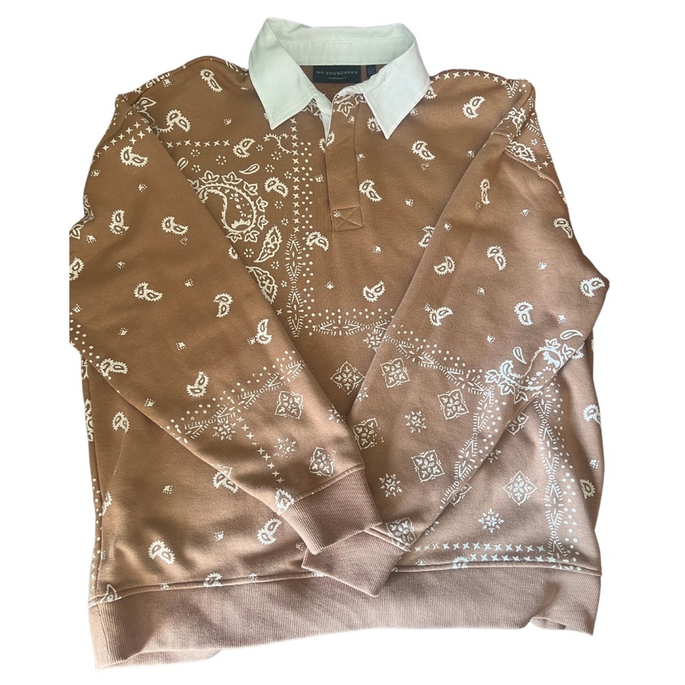No Boundaries unisex’s Tan camouflage collar pull over